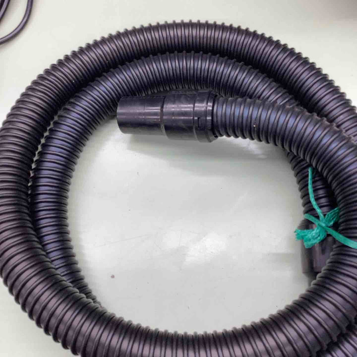 ★マキタ(makita) コードレス集じん機 乾湿両用 VC860DZ【越谷店】