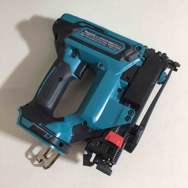 ★マキタ(makita) コードレスタッカー ST421DZK【戸田店】