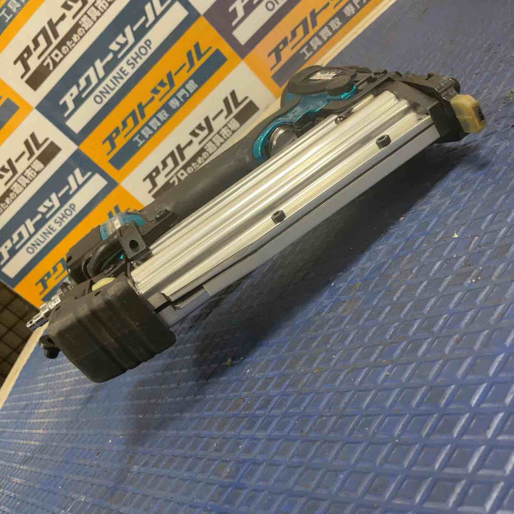 ★マキタ(makita) 高圧ピンネイラ AF501HPM【草加店】