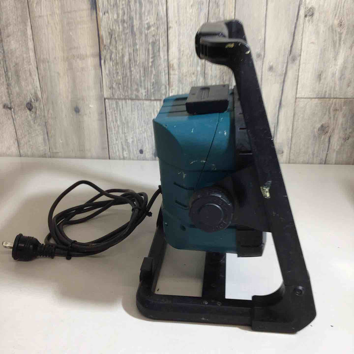 ★マキタ(makita) コードレスLEDスタンドライト ML805【戸田店】