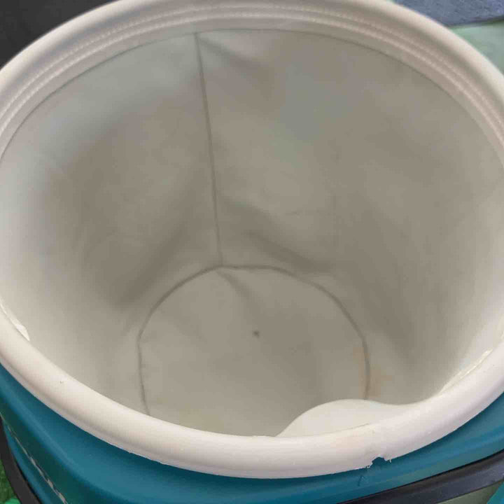 【中古品】◇マキタ(makita) 乾式 集じん機 472(P)【桶川店】