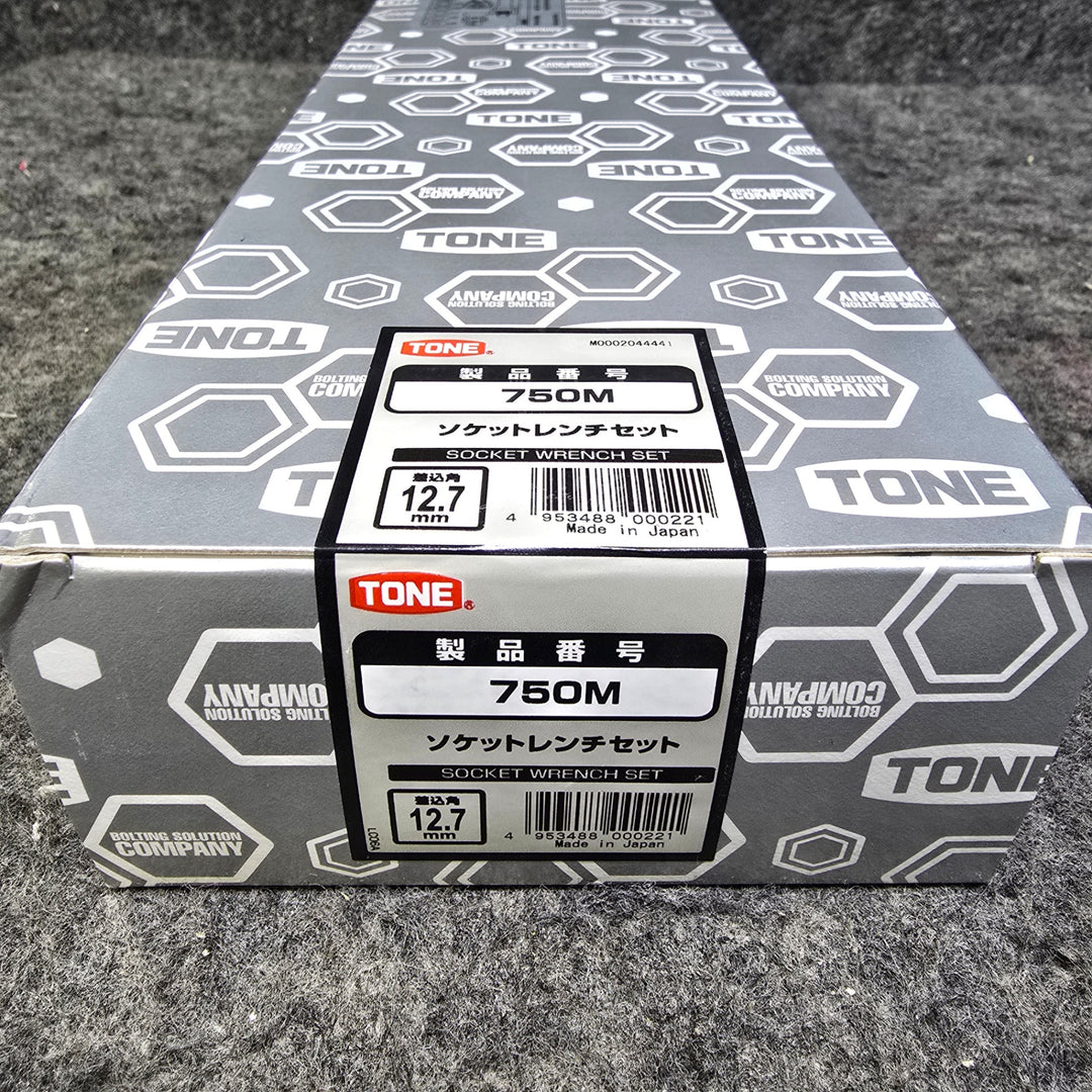 【未使用・未開封品】トネ(TONE) ソケットレンチセット 差込角12.7mm(1/2") 750M 内容17点 シルバー【桶川店】