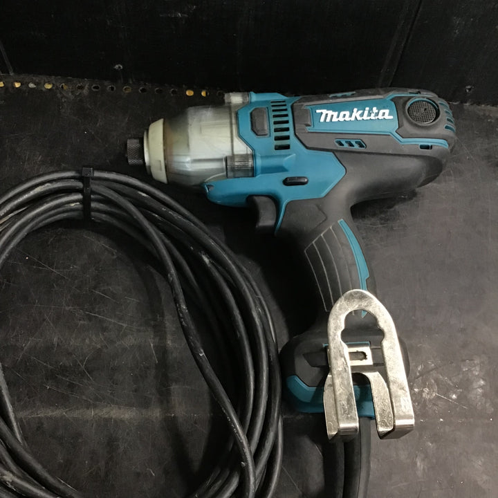 ☆マキタ(makita) インパクトドライバ TD0220【草加店】