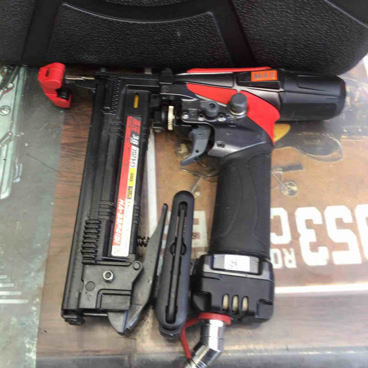 ★マックス(MAX) 高圧フロアタッカー HA-38F4(D)【草加店】