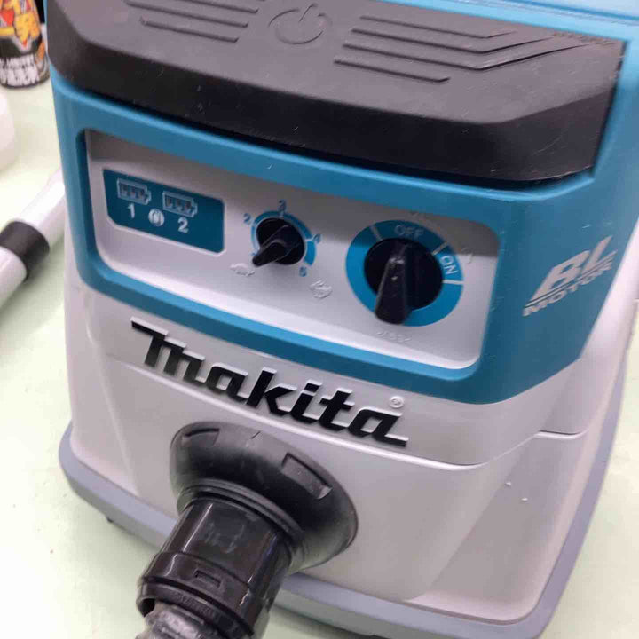 ★マキタ(makita) 乾式専用 コードレス集じん機 VC866DZ【越谷店】