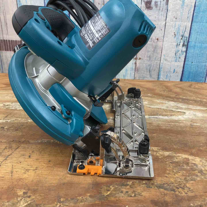 【美品】★マキタ(makita) 電気マルノコ 5637BA 100V 165mm【柏店】