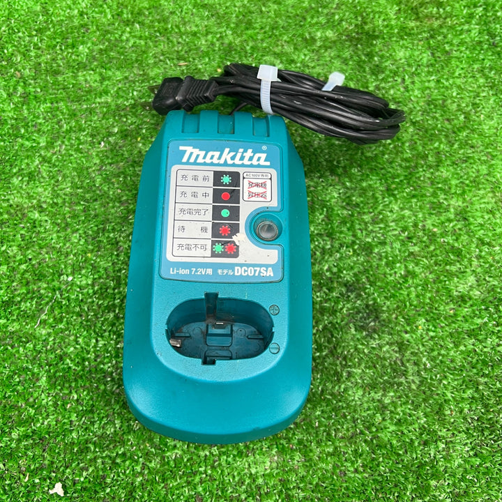 ☆マキタ(makita) コードレスペンインパクトドライバ TD021DSW ※※バッテリー、充電器各1個付き 汚れ大 【桶川店】