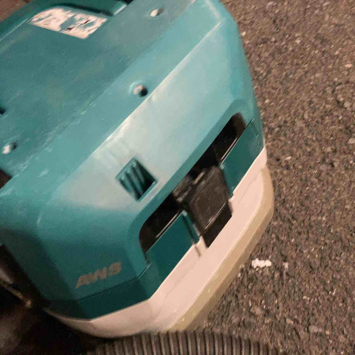 ★マキタ(makita) 集じん機 乾式 VC0840【町田店】