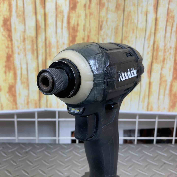 ★マキタ(makita) コードレスインパクトドライバー TD138DRFXB【川崎店】