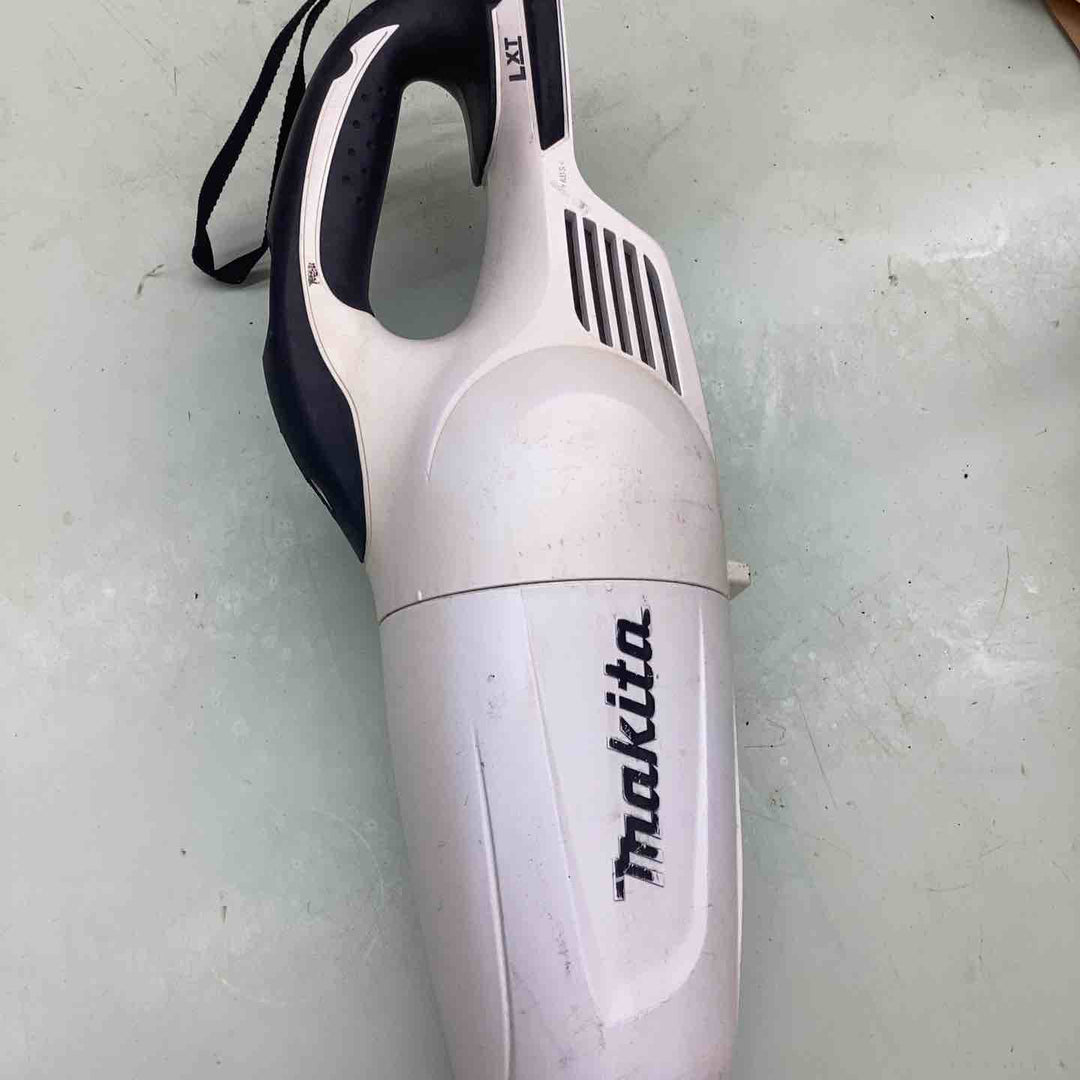 ☆マキタ(makita) コードレスクリーナー CL141FDZW【越谷店】