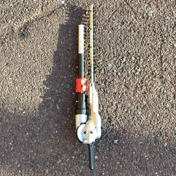 ◇マキタ(makita) コードレススプリット草刈機  MUX60DZ【越谷店】