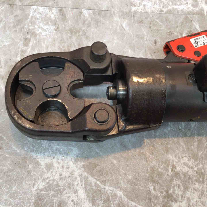☆泉精器(IZUMI) 手動油圧式圧着工具 9H-2【八潮店】