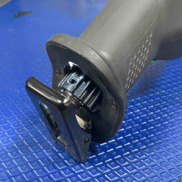 ★ハイコーキ(HIKOKI ※旧:日立工機) コードレスセーバーソー CR36DA(XP)【草加店】