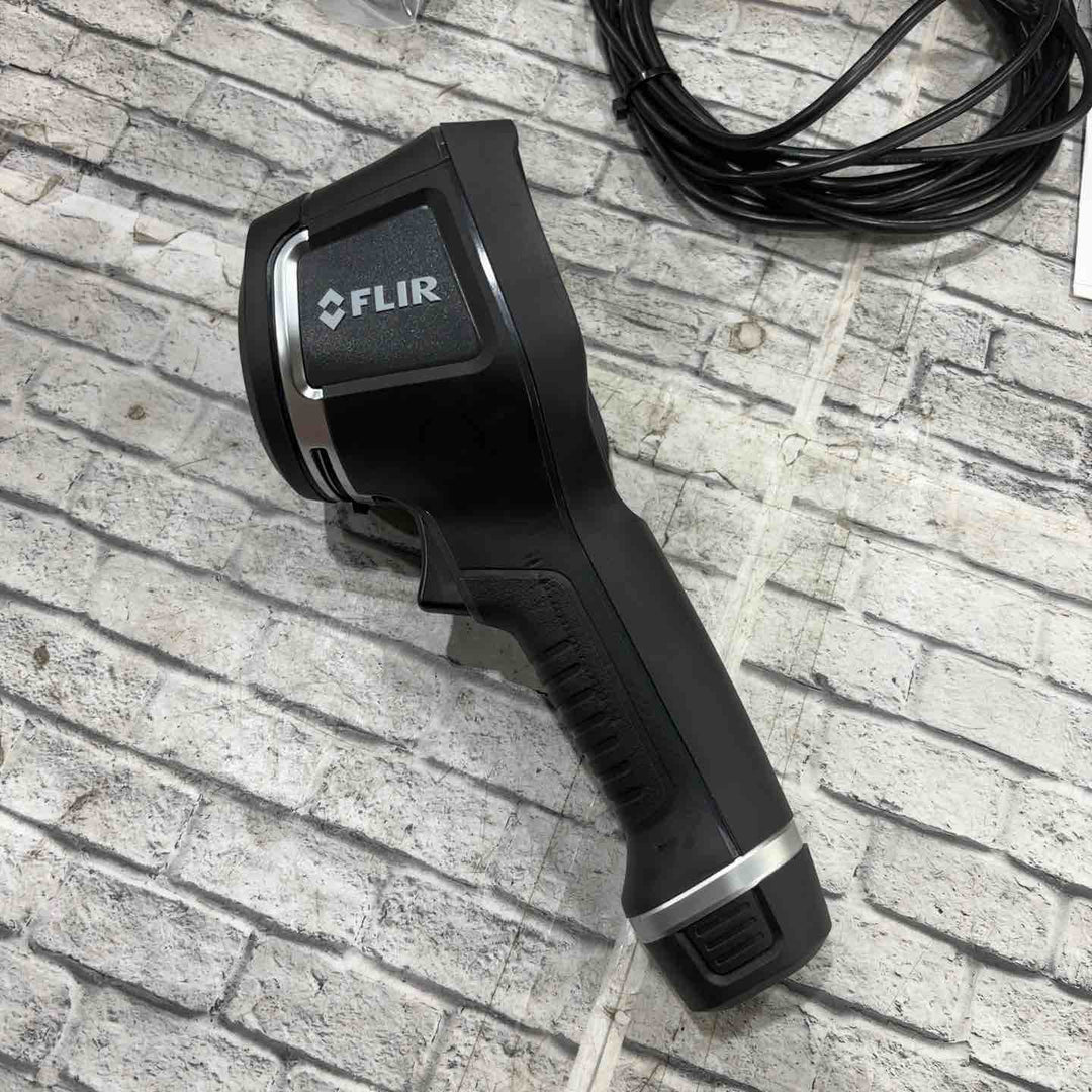 FLIR 携帯用小形熱画像カメラ サーモグラフィー CPA-E8XT【草加店】