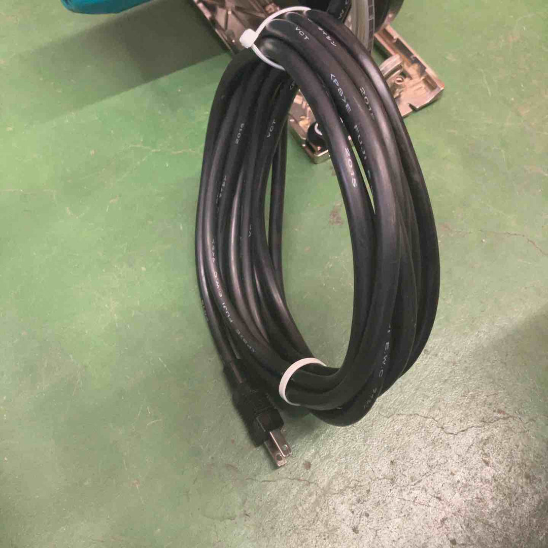 【中古品】 マキタ/makita 電子マルノコ・5735C 【桶川店】