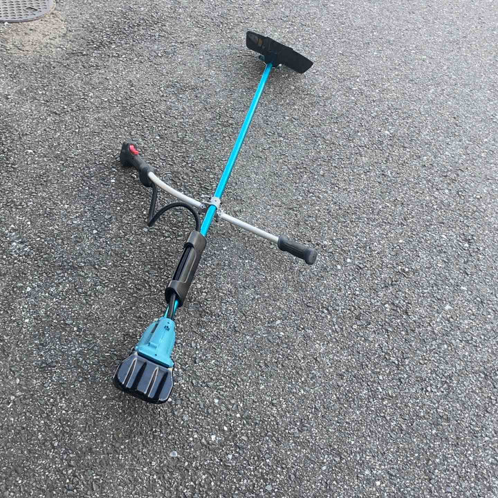 【店頭受取り限定】★マキタ(makita) コードレス草刈機 MUR368UDZ【所沢店】