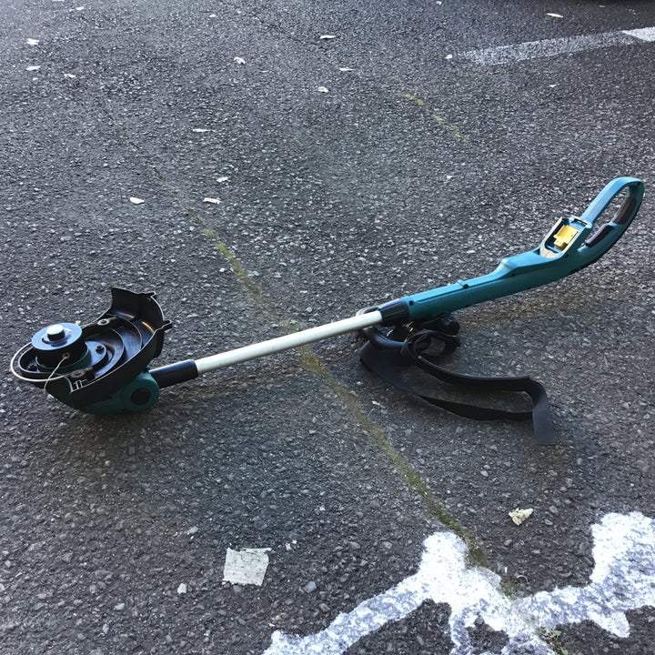 ☆マキタ(makita) コードレス草刈り機 MUR181DZ【所沢店】