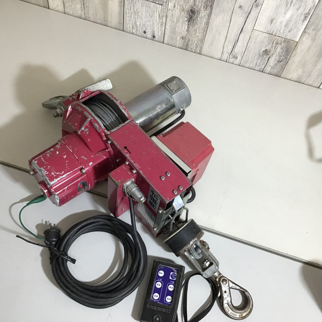 【中古品】★送料無料★トーヨーコーケン ベビーホイスト 100Kg 50m 無線式リモコン付 SBH-950R 【戸田店】
