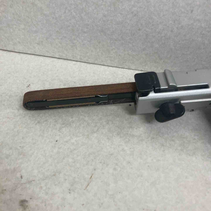 ★マキタ(makita) コードレスベルトサンダ BS180DZ【町田店】