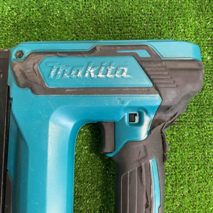 ★マキタ(makita) コードレスフィニッシュネイラ FN350DZK【草加店】