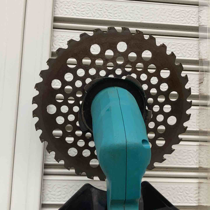 【店頭受取り限定】☆マキタ(makita) コードレス刈払機 MUR143UDZ 分割棹【所沢店】