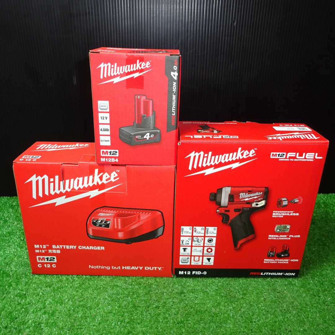 ミルウォーキー/Milwaukee コードレスインパクトドライバー M12 4.0Ahバッテリー1個、充電器、収納バック付き【岩槻店】