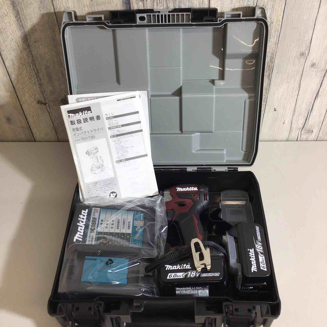 【未使用品】★純正バッテリー2個&充電器付き★マキタ(makita) コードレスインパクトドライバー TD173DGXAR レッド 赤 限定色【戸田店】