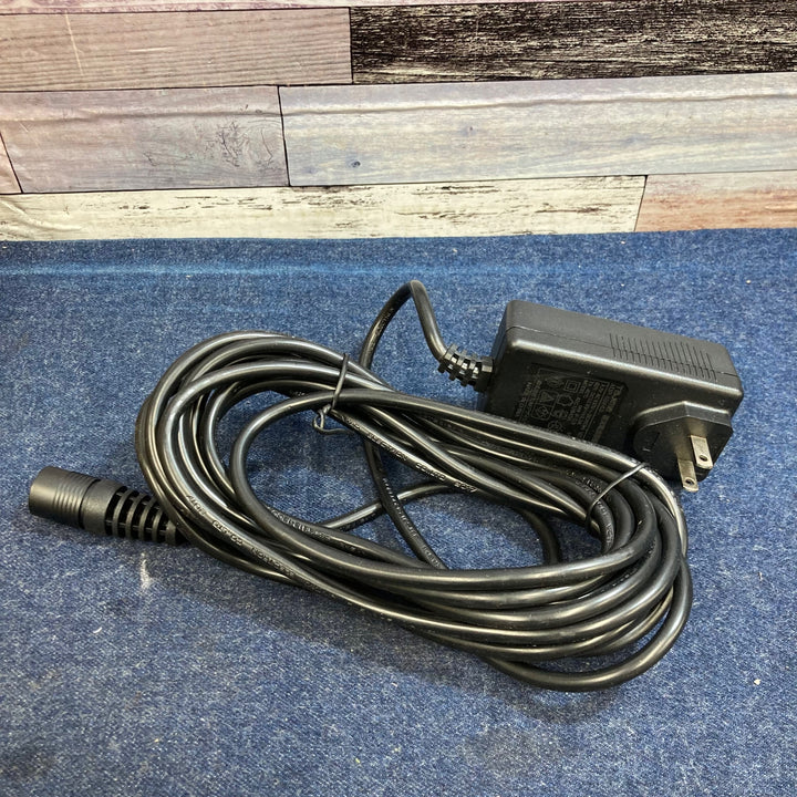 〇タジマ(TAJIMA) LEDワークライトR401 明るさ最大4000lm(800lm8h点灯) LE-R401【八潮店】