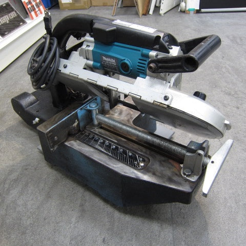 【店頭受取り限定】 マキタ(makita) ポータブルバンドソー モデル:2107FW【川崎店】
