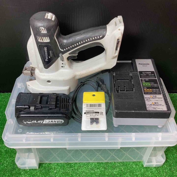 ◇パナソニック(Panasonic) コードレス全ネジカッター EZ4540LR2S-B バッテリー1個・M10替刃付【岩槻店】