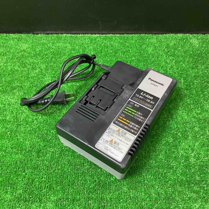 ◇パナソニック(Panasonic) コードレス角穴カッター EZ4543LS2S-B【岩槻店】