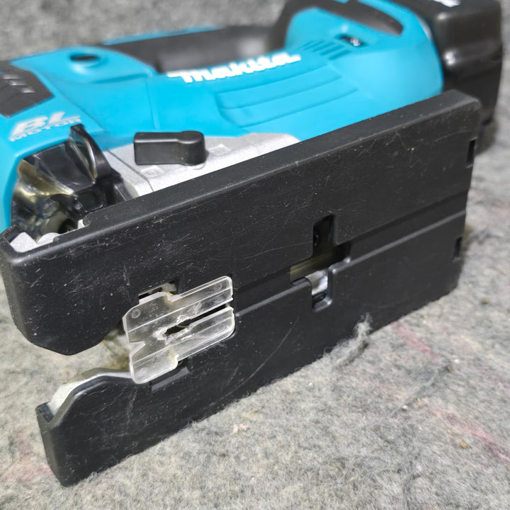 【中古品】マキタ(makita) コードレスジグソー  JV182DRF【桶川店】