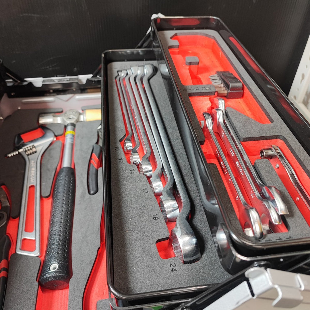 KTC 工具箱セット 欠品あり【岩槻店】