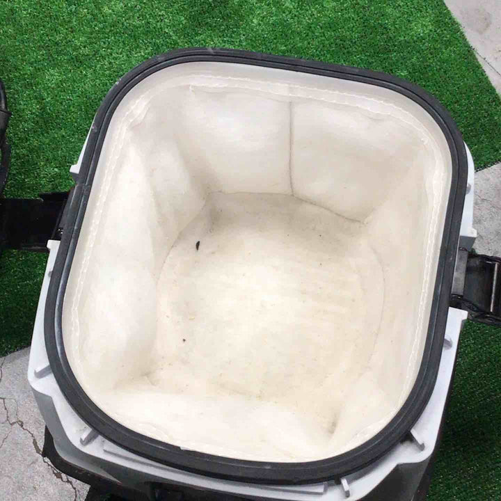 ★マキタ(makita) 集じん機 乾湿両用 483(P)【川口店】