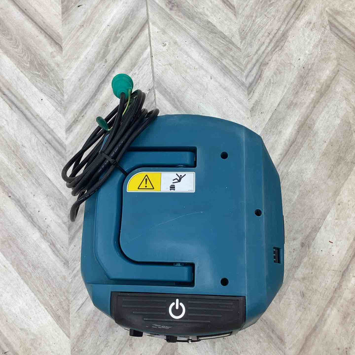 ★マキタ(makita) 集じん機 乾湿両用 VC0820【越谷店】