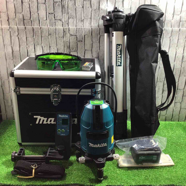 ◇マキタ(makita) グリーンレーザー墨出し器 SK40GD 三脚付き【川口店】