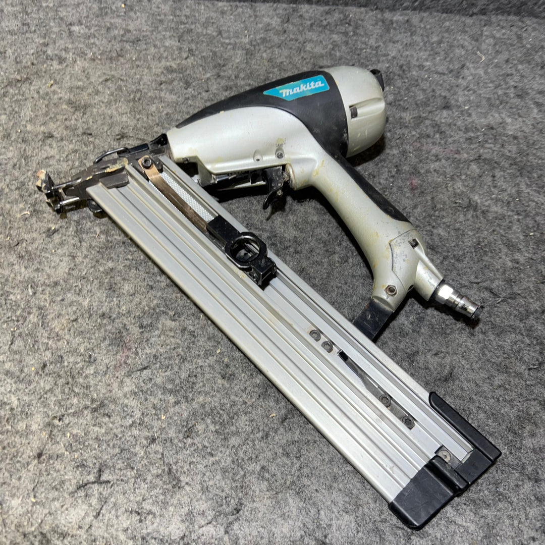 マキタ(makita)  ブラッドネイル 仕上釘打 常圧 AF634  【桶川店】