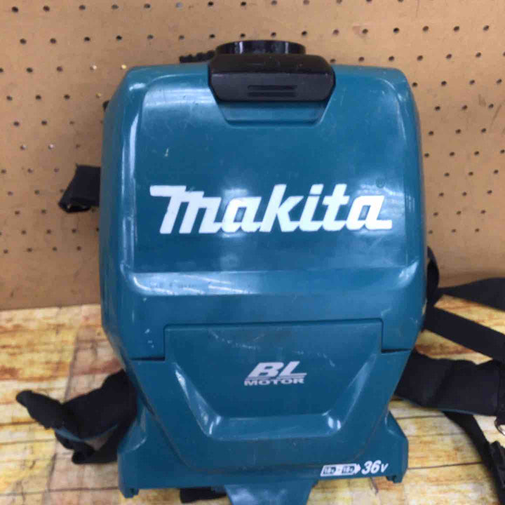 マキタ(makita) コードレス背負い集じん機 VC260DZ【川崎店】