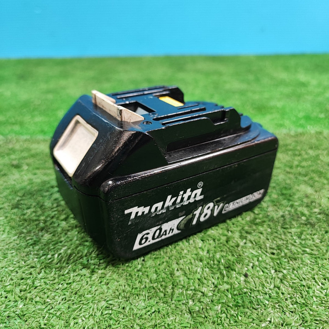 ★マキタ(makita) コードレスランダムオービットサンダ BO180DZ【岩槻店】