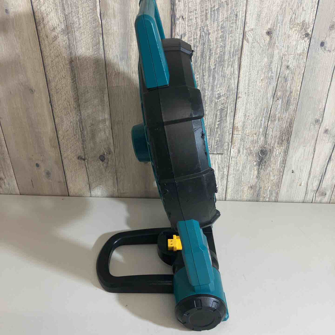 ☆マキタ(makita) コードレスファン CF201DZ【戸田店】