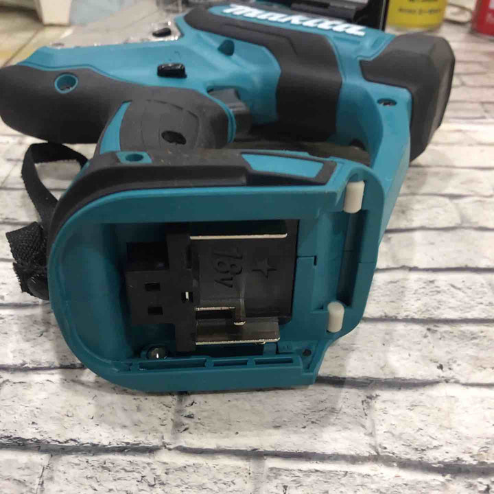 ★マキタ(makita) コードレスボードカッタ SD180DZ【川口店】