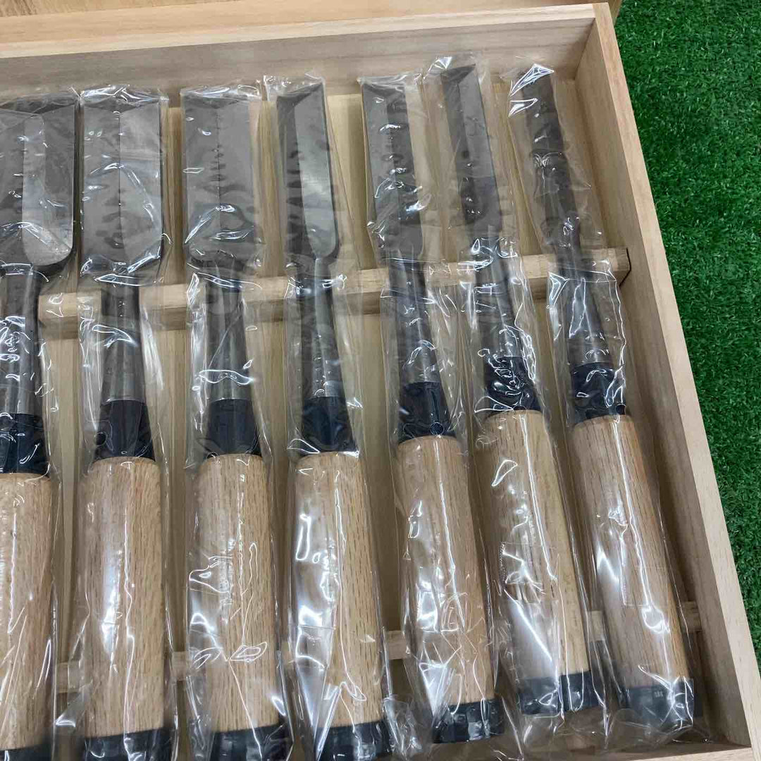厚鑿 総磨 シノギ 白樫柄 10本組 【桶川店】