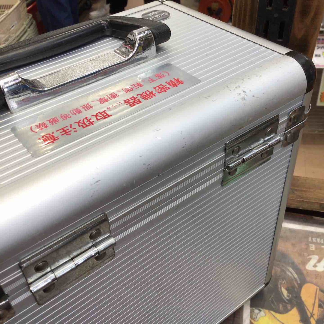 ◇マキタ グリーンレーザー墨出し器 SK310GP【草加店】