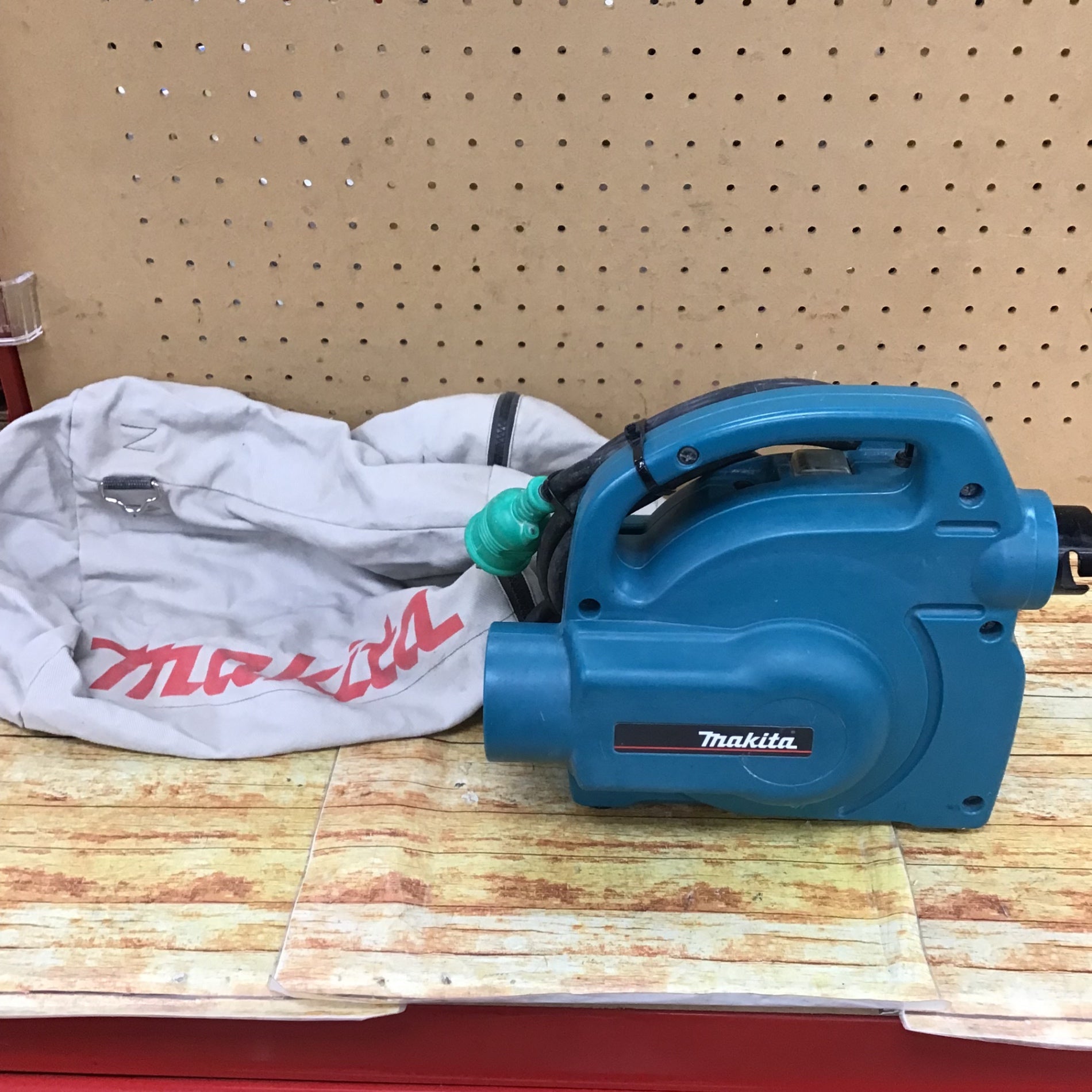 ☆マキタ(makita) 集じん機 乾式 450(P)【川崎店】 – アクトツール
