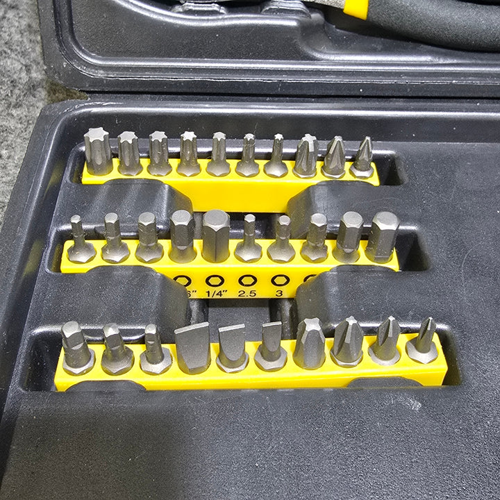 【美品】STANLEY(スタンレー) 工具セット Stanley 65 ピース Homeowner's ツールキット 94248【桶川店】