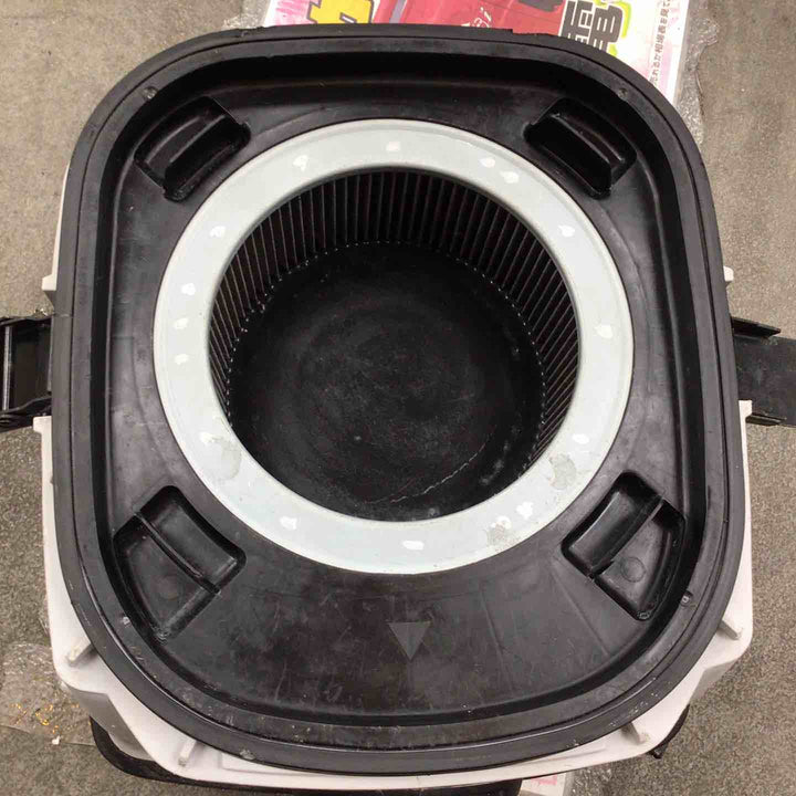 マキタ(makita) 集じん機 乾式 484(P)【川崎店】