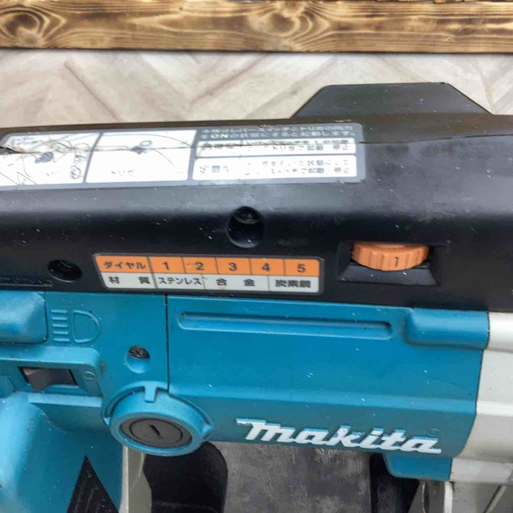 ★マキタ(makita) ポータブルバンドソー 2107FW【越谷店】