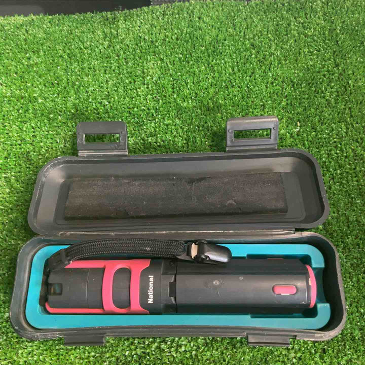 ◇パナソニック(Panasonic) レーザー墨出し器 墨出し名人 縦・地墨 BTL1000P【草加店】