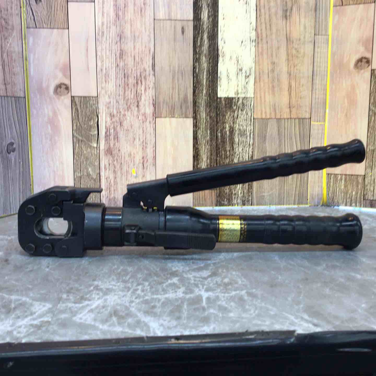 手動油圧ワイヤーカッター S-55A型 イズミ/泉精器 税込￥44,000-【店頭