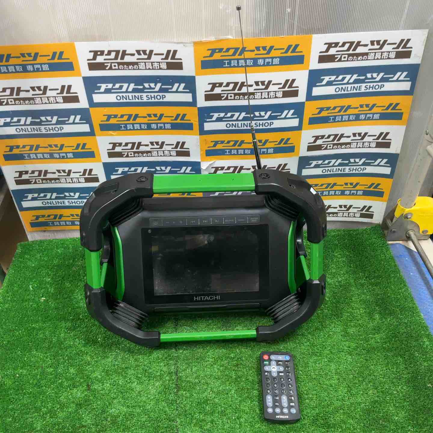 ✨日立 中古 ラジオ付きテレビ リモコン付 Bluetooth機能付 UR18DSML✨うるま市田場✨ ◇ハイコーキ(HIKOKI ※旧:日立工機) コードレスラジオ付テレビ
